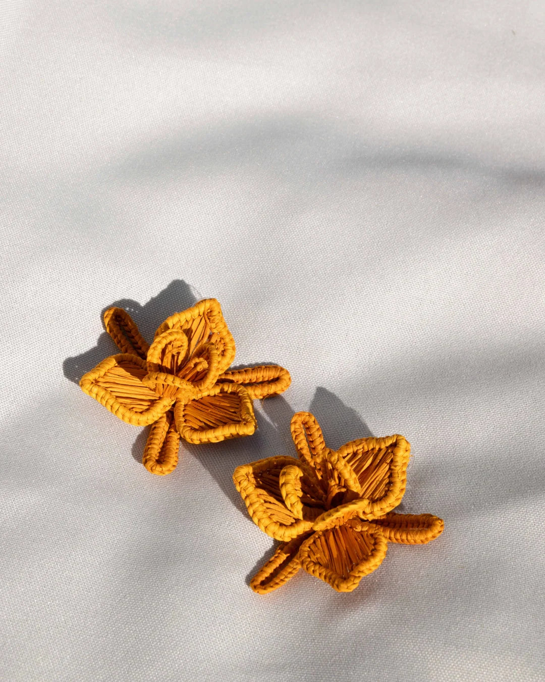Pendientes Orquídea | Mostaza